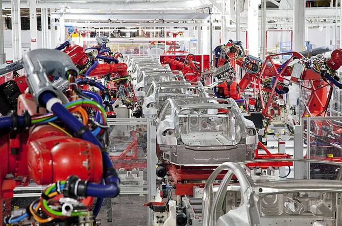 Tesla manufacturing line, Photo by Tesla